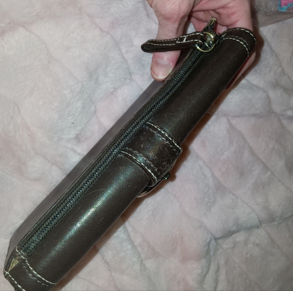 Coach Silver Buckle Leather Brown & Tan Wallet - Picture 3 of 16